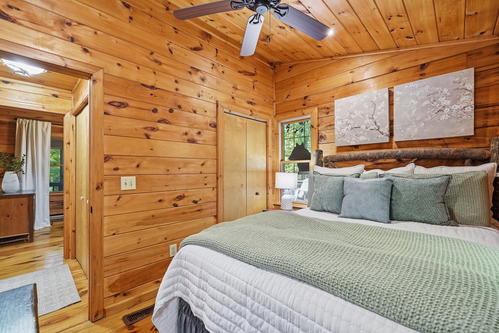 431404 Ellijay Active