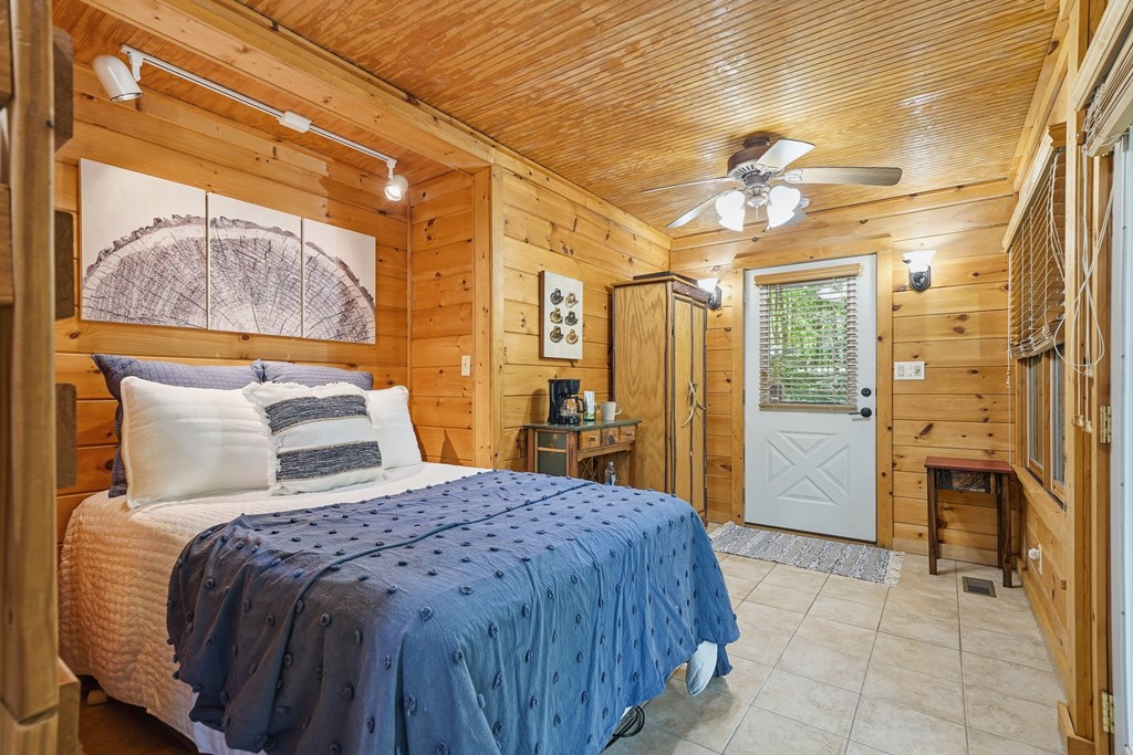 431404 Ellijay Active