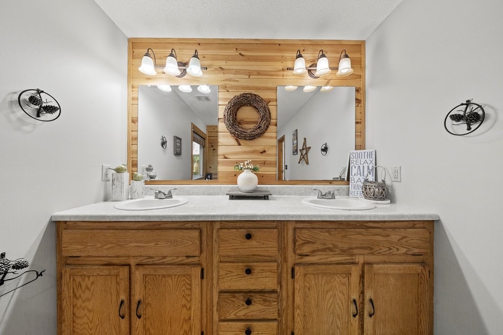 431424 Ellijay Active