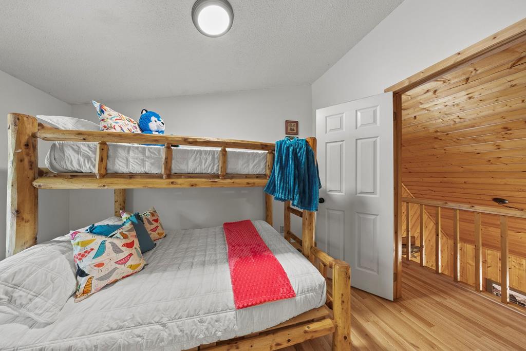 431424 Ellijay Active