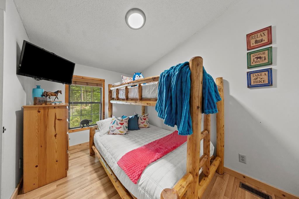 431424 Ellijay Active