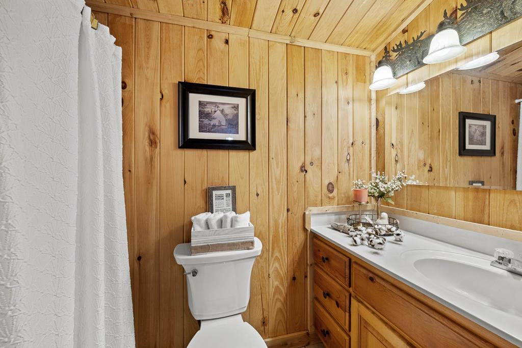 431424 Ellijay Active
