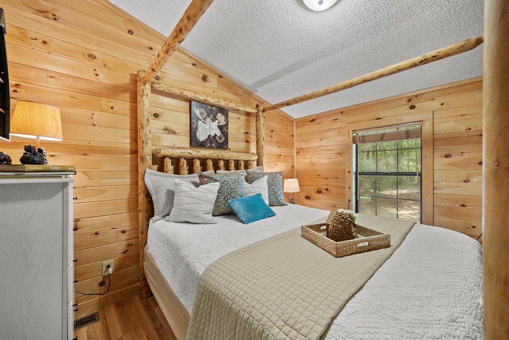 431424 Ellijay Active