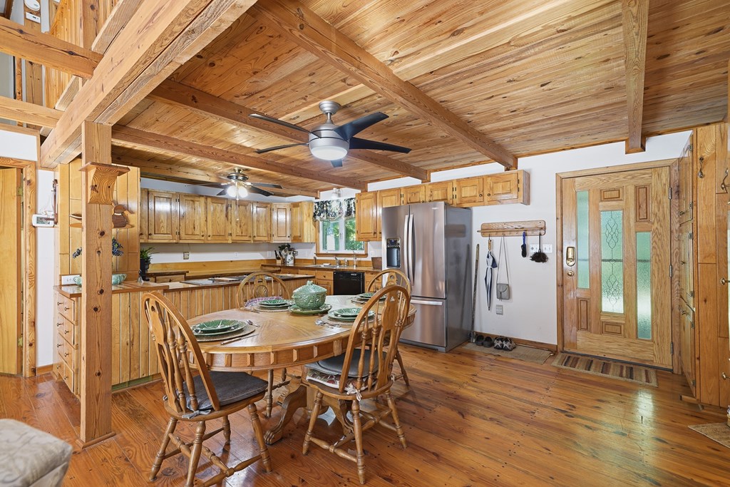 431582 Ellijay Active