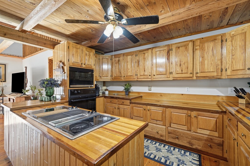 431582 Ellijay Active