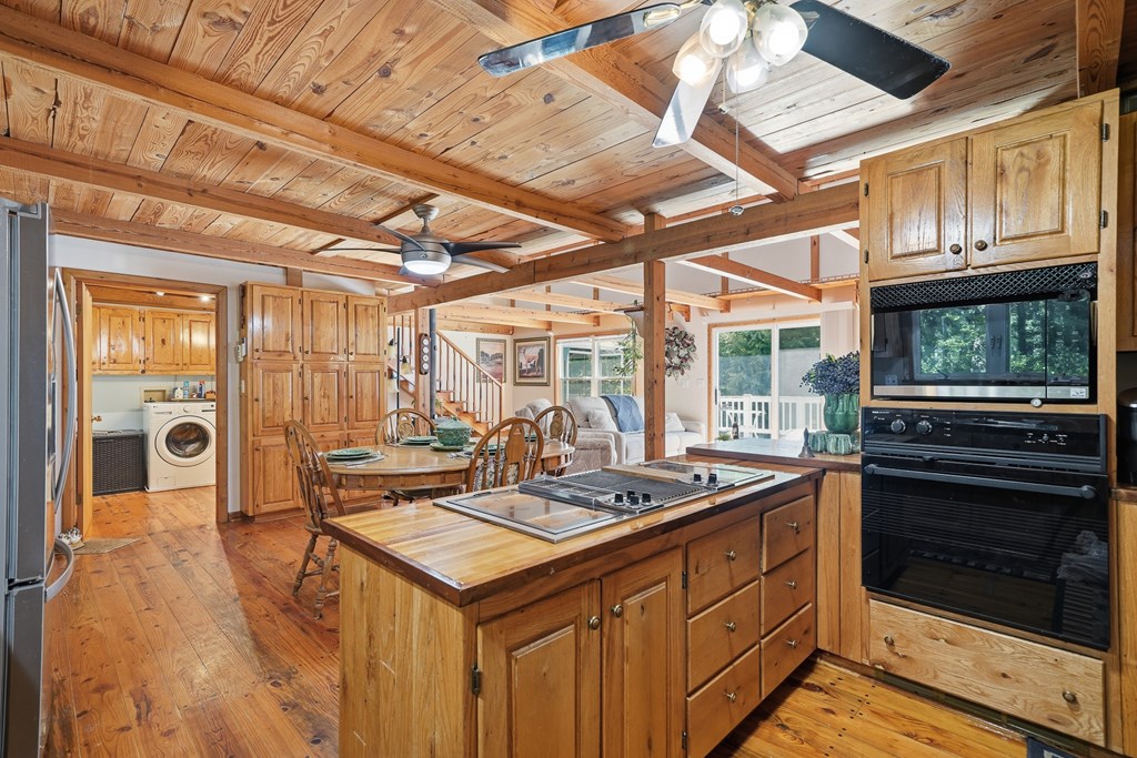 431582 Ellijay Active