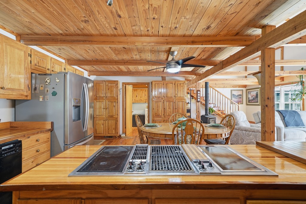 431582 Ellijay Active