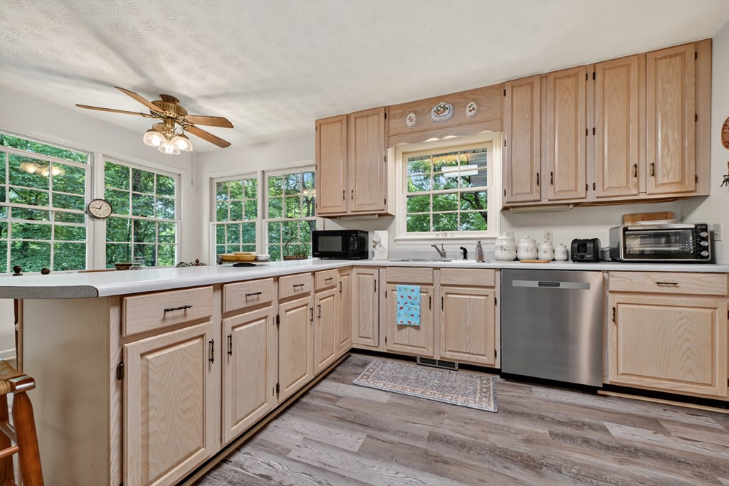 431599 Mineral Bluff Active