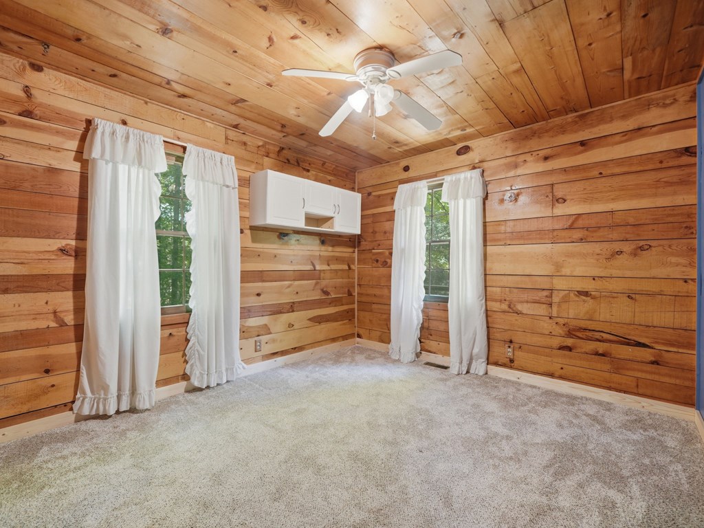 431616 Cherry Log Active