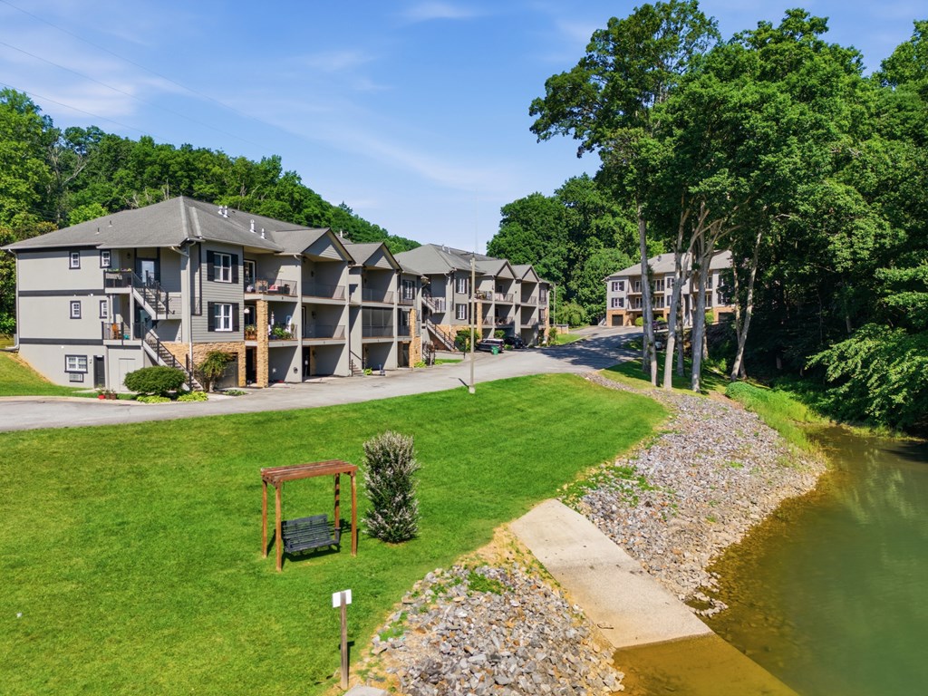 431641 Hiawassee Active