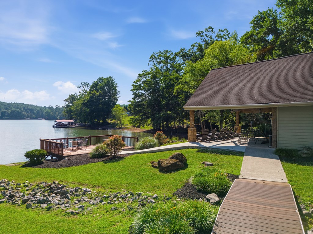 431641 Hiawassee Active