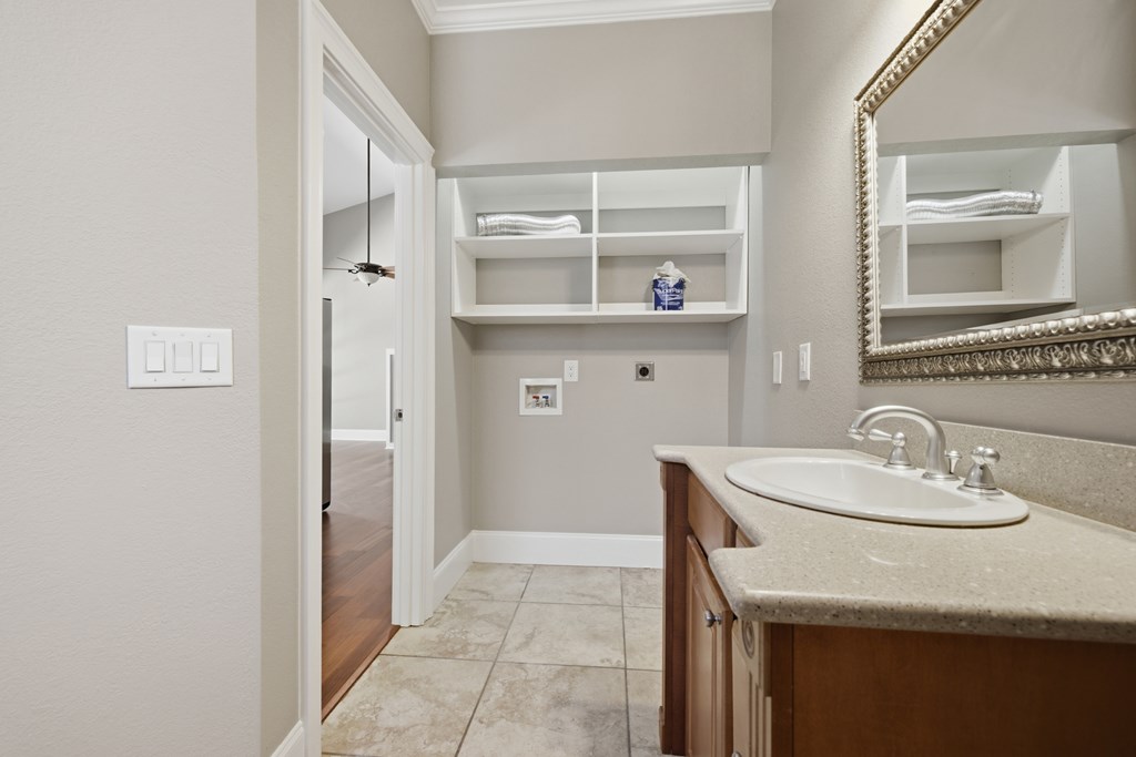 431641 Hiawassee Active