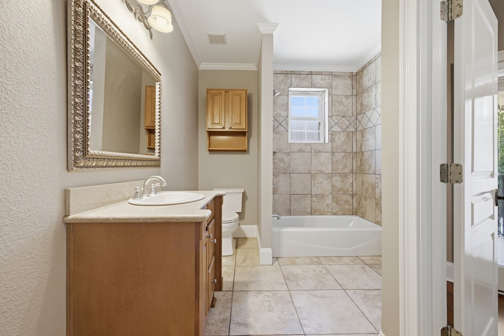 431641 Hiawassee Active