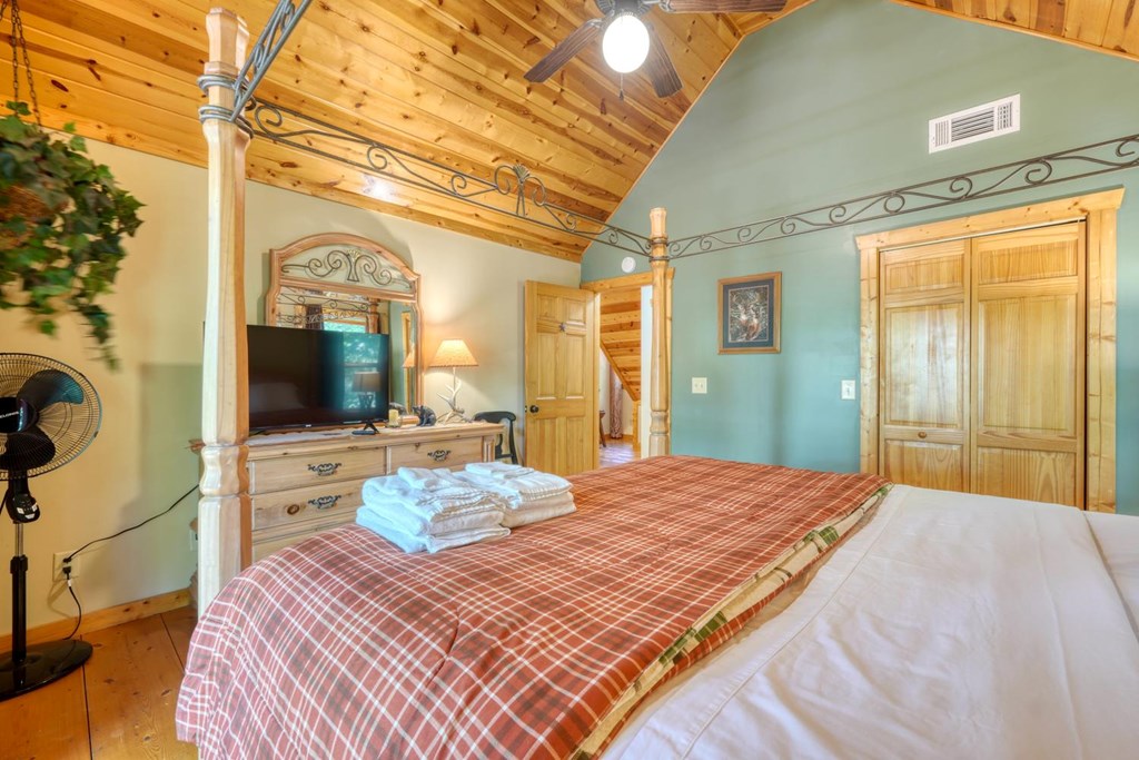 431677 Ellijay Active