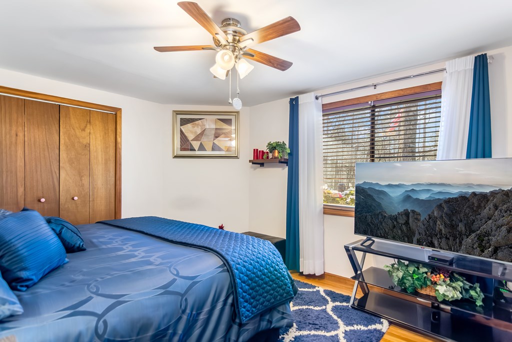 431685 Ellijay Active