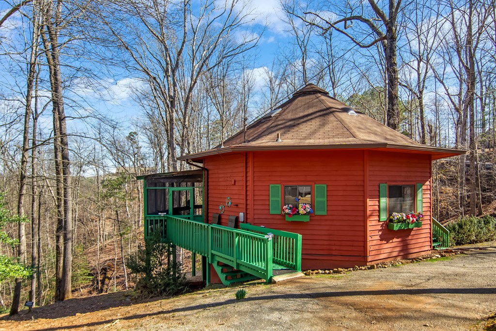 431685 Ellijay Active