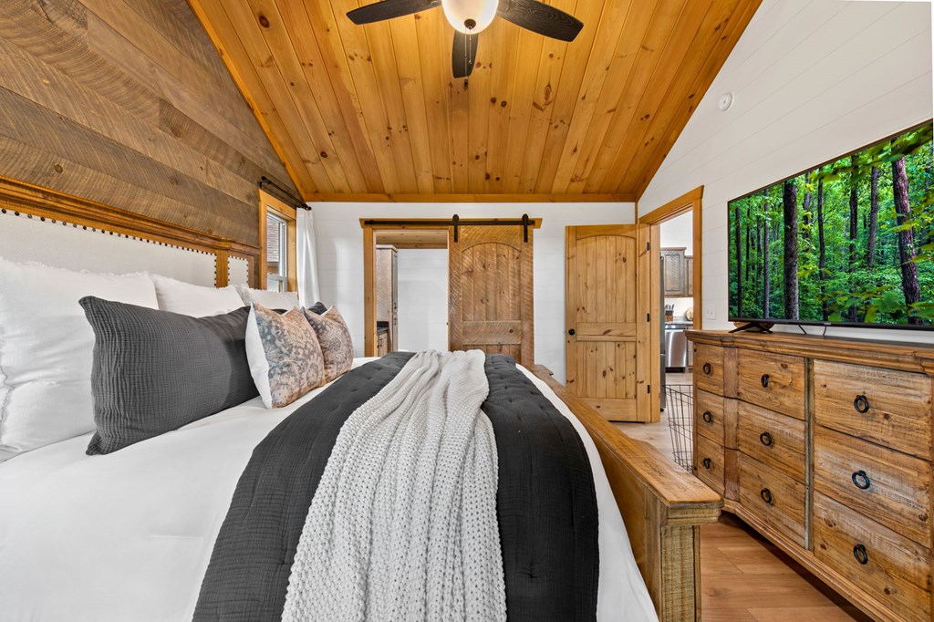 431691 Mineral Bluff Active