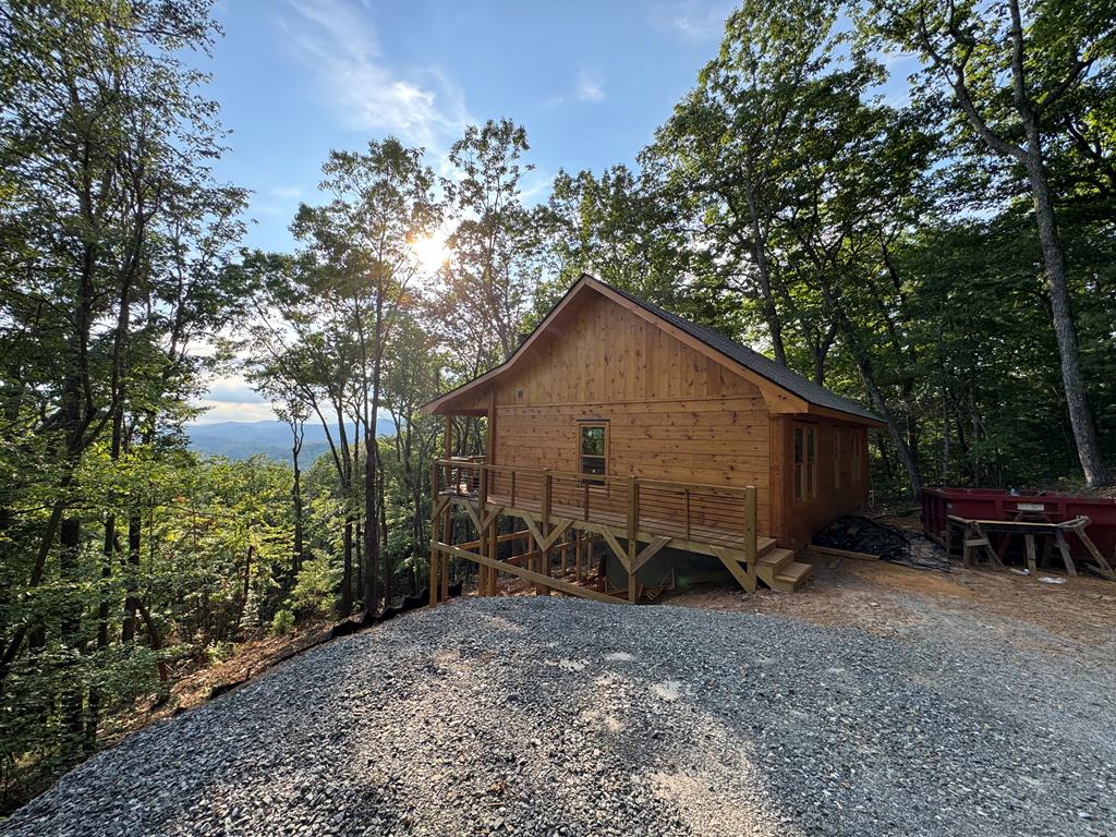 431692 Cherry Log Active