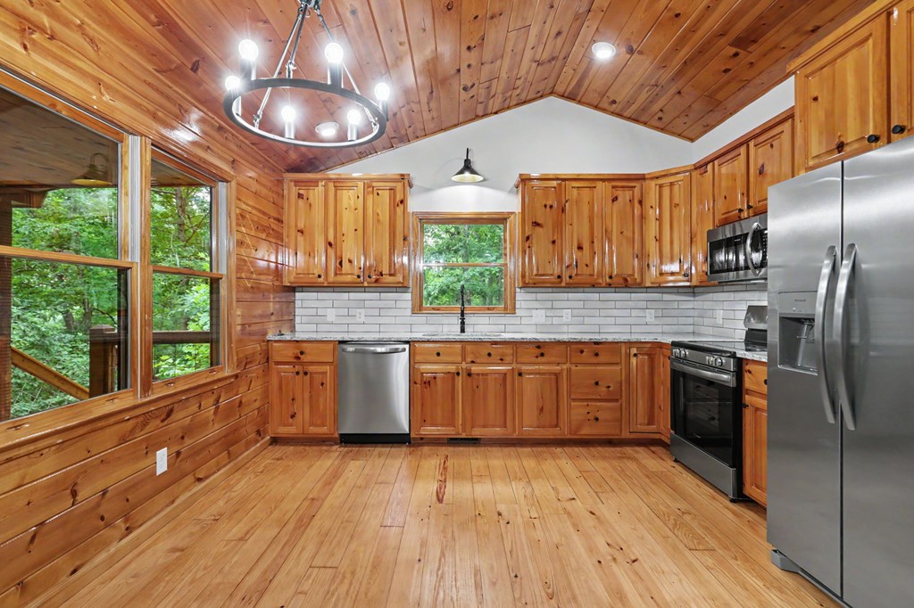 431695 Blairsville Active