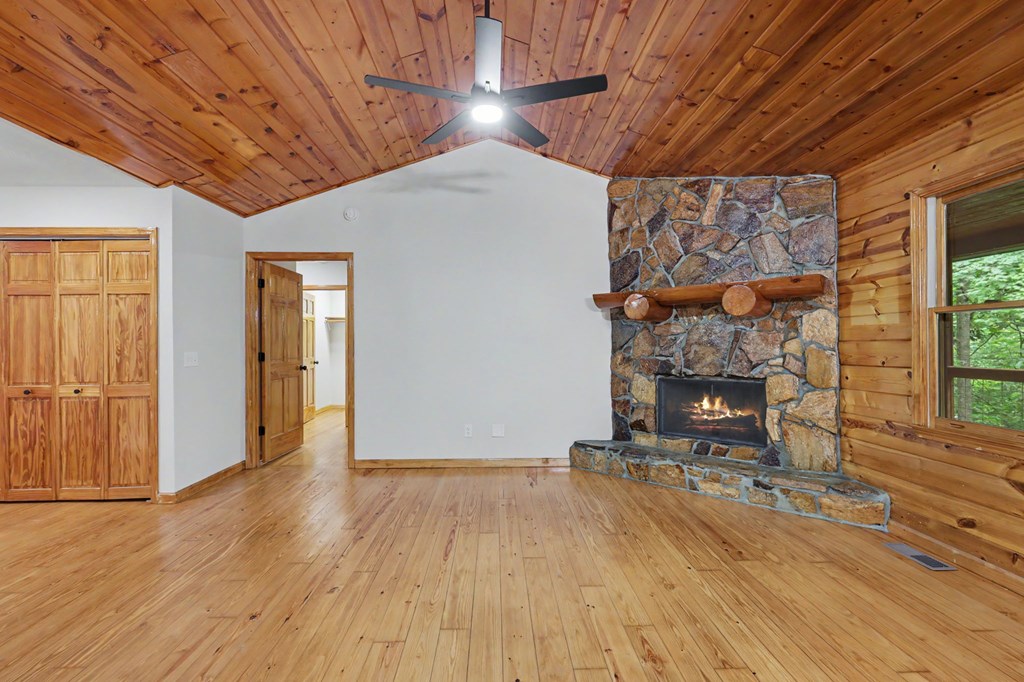 431695 Blairsville Active