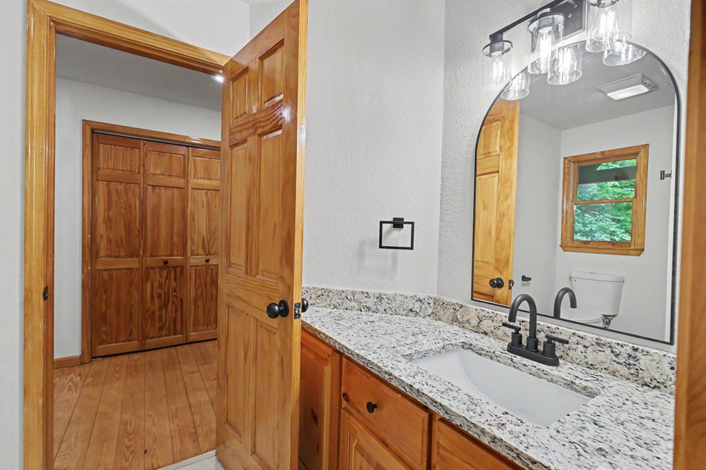 431695 Blairsville Active