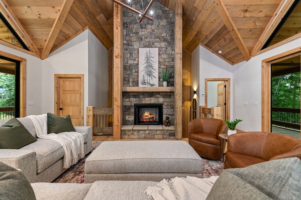 432718 McCaysville Active