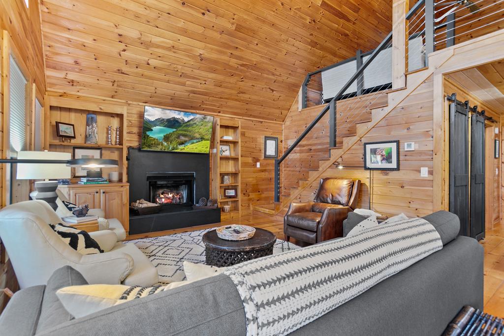 432721 Ellijay Active