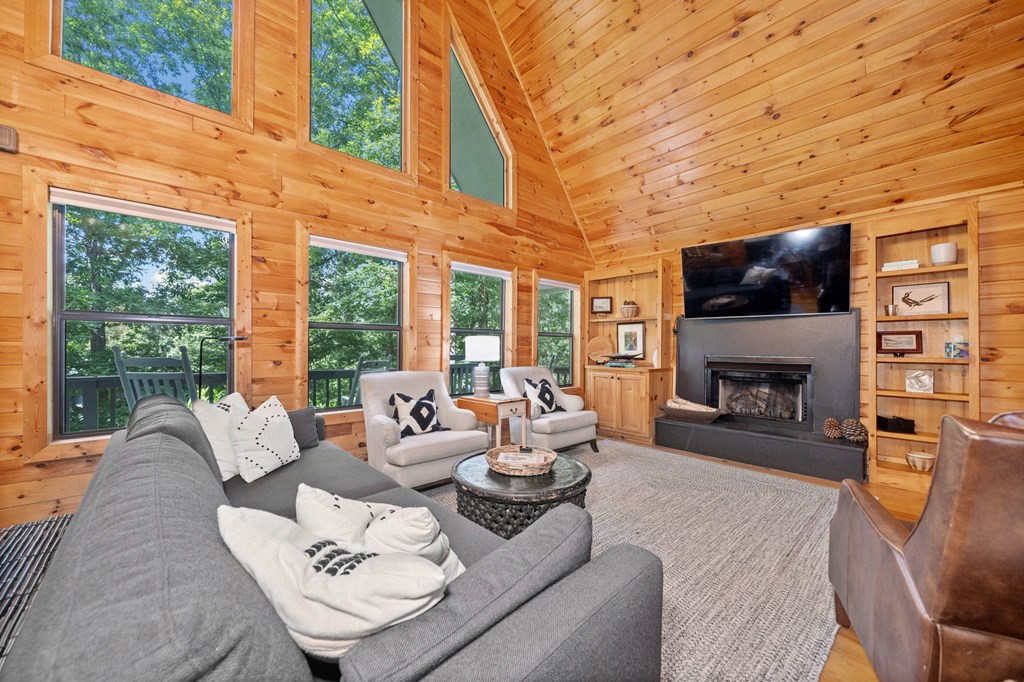 432721 Ellijay Active