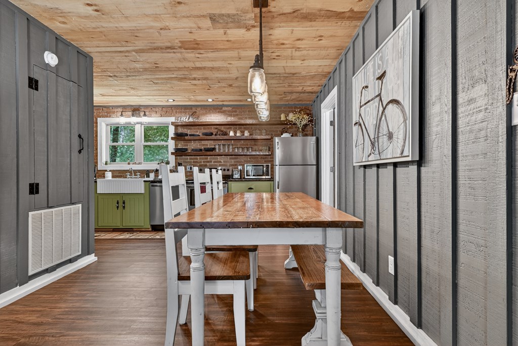 432741 Ellijay Active