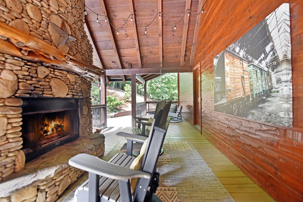 432743 Morganton Active