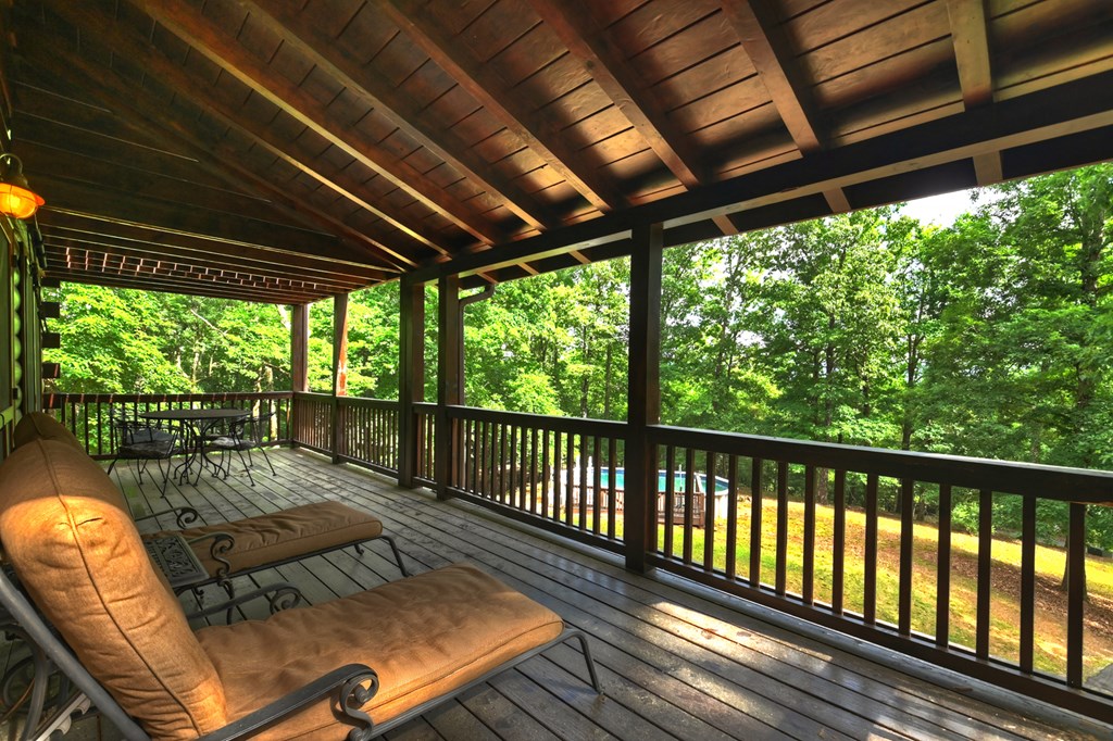 432745 Blue Ridge Active