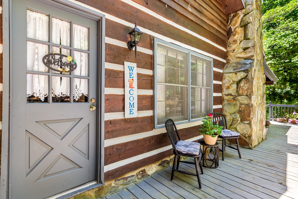 432750 Blue Ridge Active