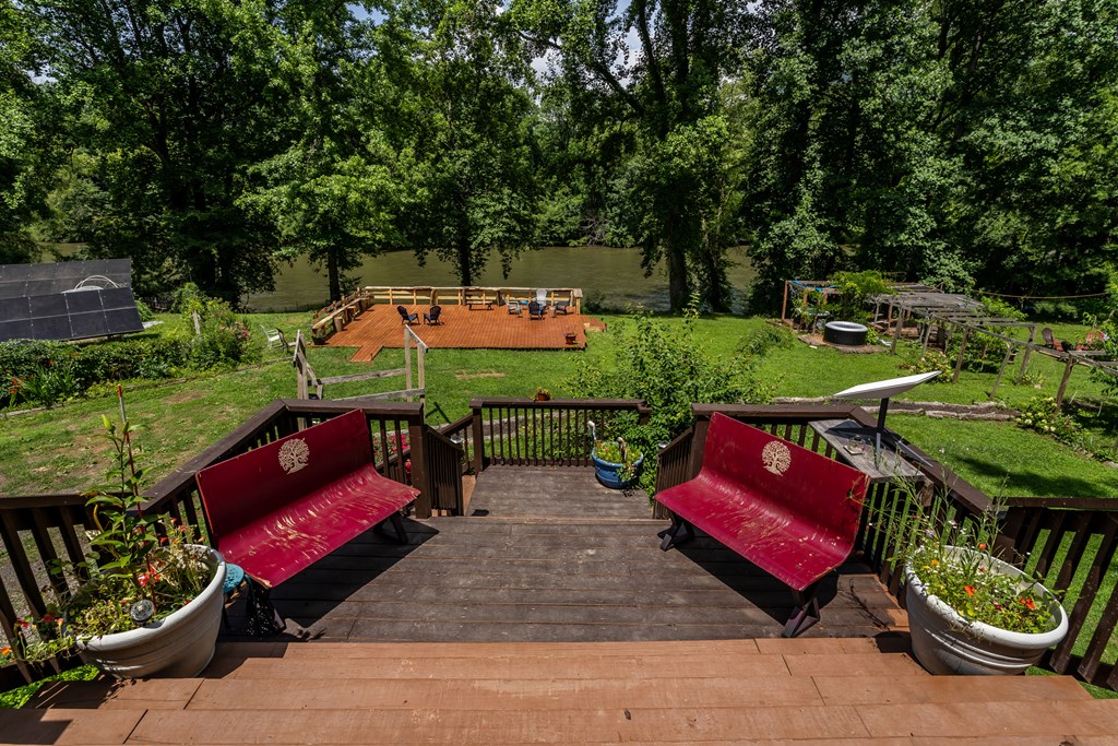 432754 Benton Active