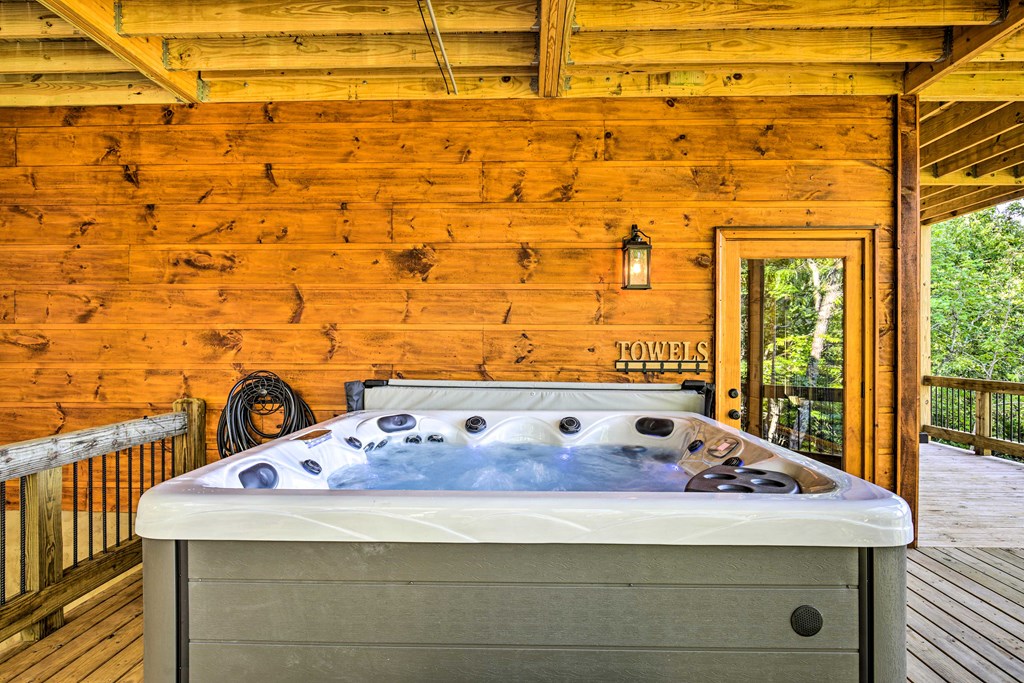 432789 Blue Ridge Active