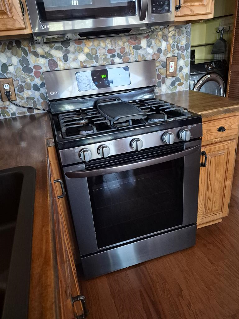 432792 Murphy Active