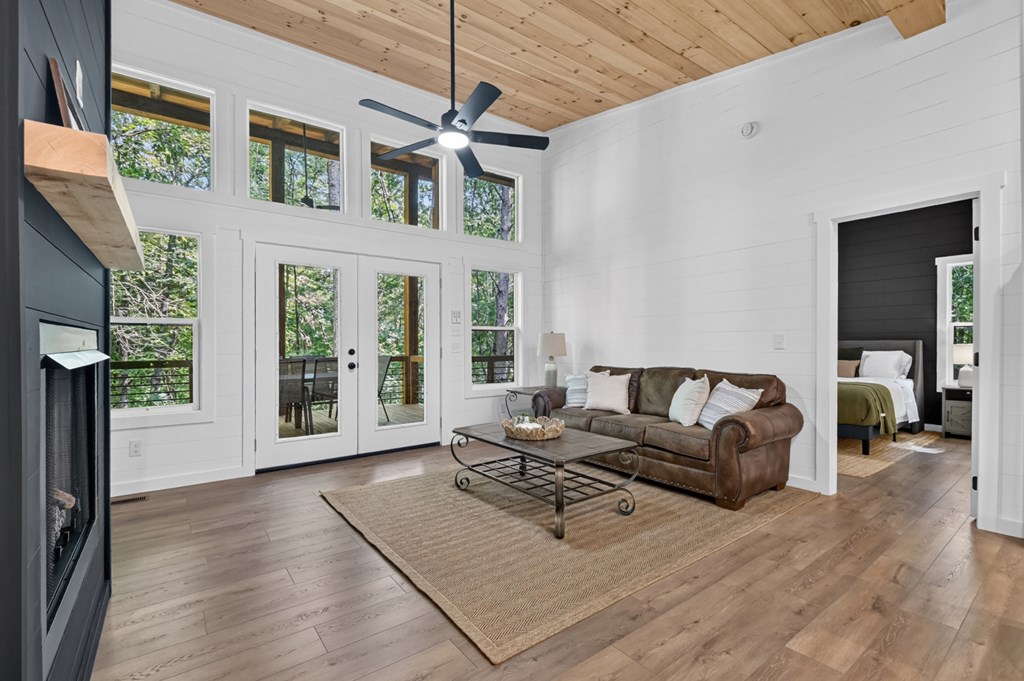 432803 Morganton Active