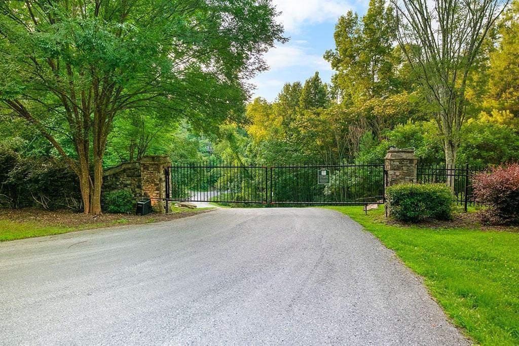 432808 Ellijay
 Land