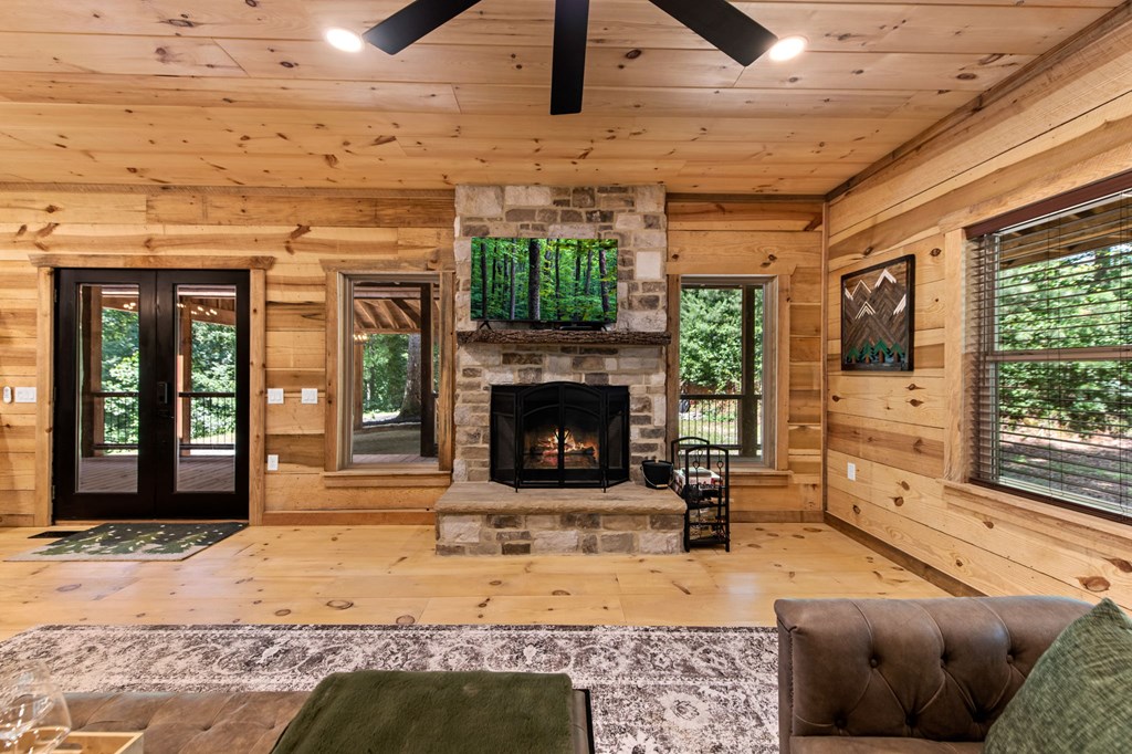 432809 Ellijay Active