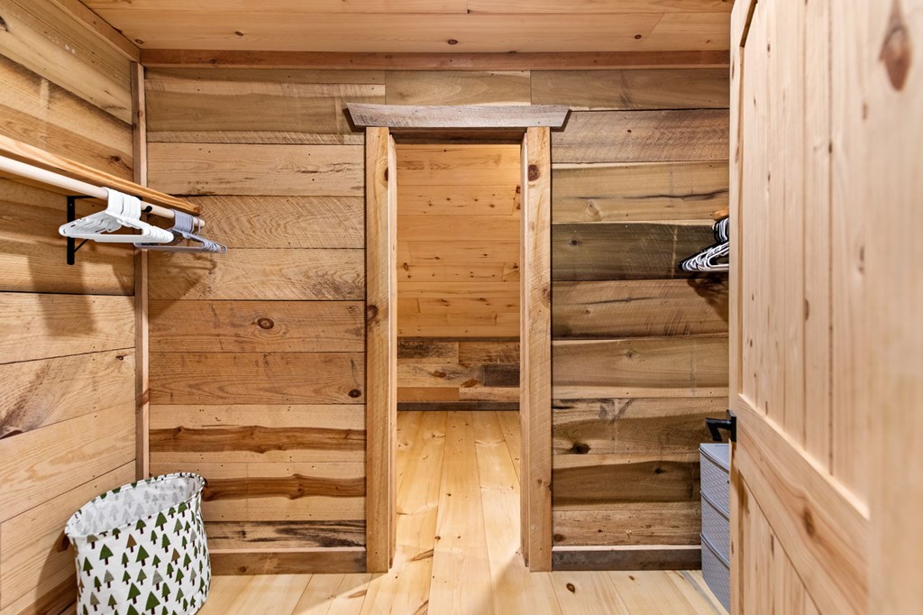 432809 Ellijay Active