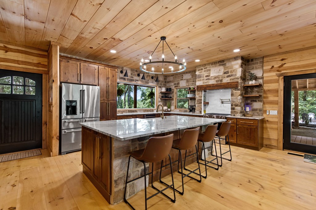 432809 Ellijay Active