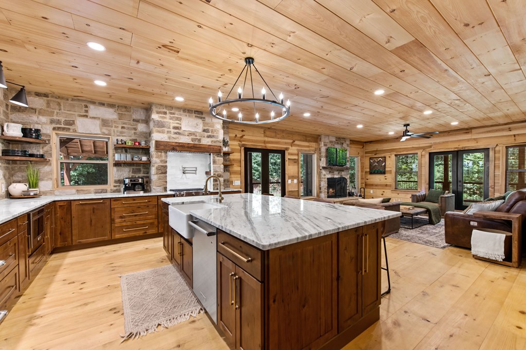 432809 Ellijay Active