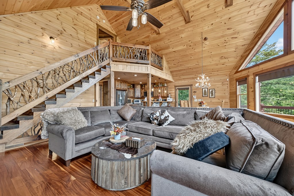 432822 Blue Ridge Active