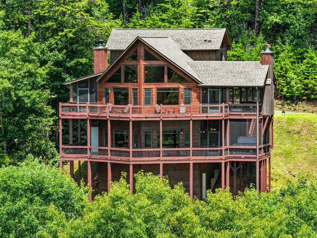 432822 Blue Ridge Active