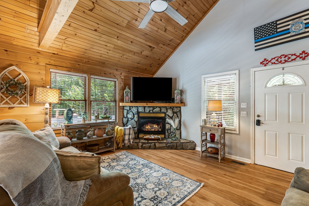 432823 Ellijay Active