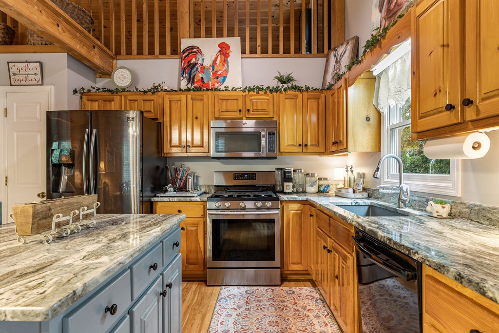 432823 Ellijay Active