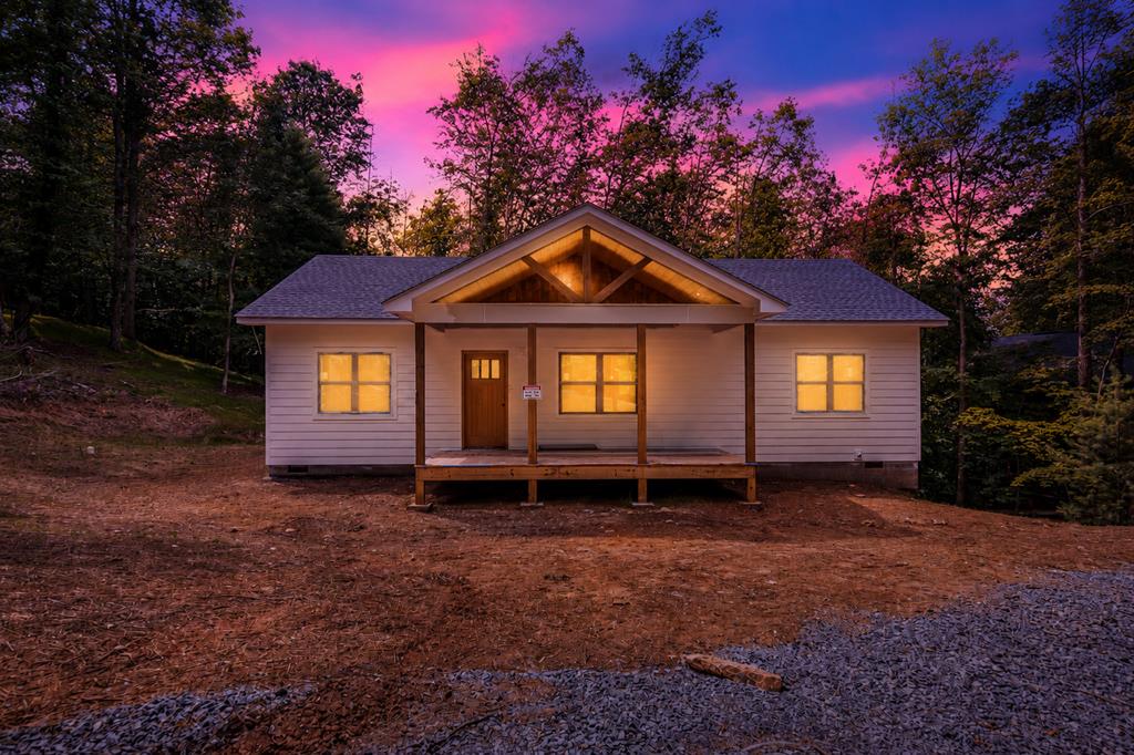 432829 Ellijay Active