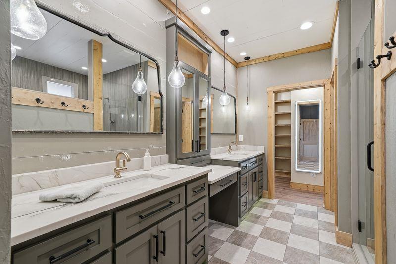 432836 Ellijay Active
