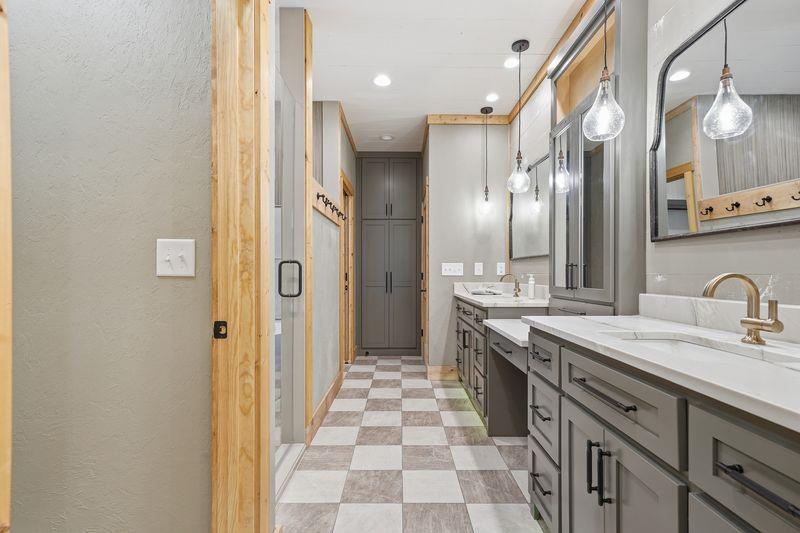 432836 Ellijay Active