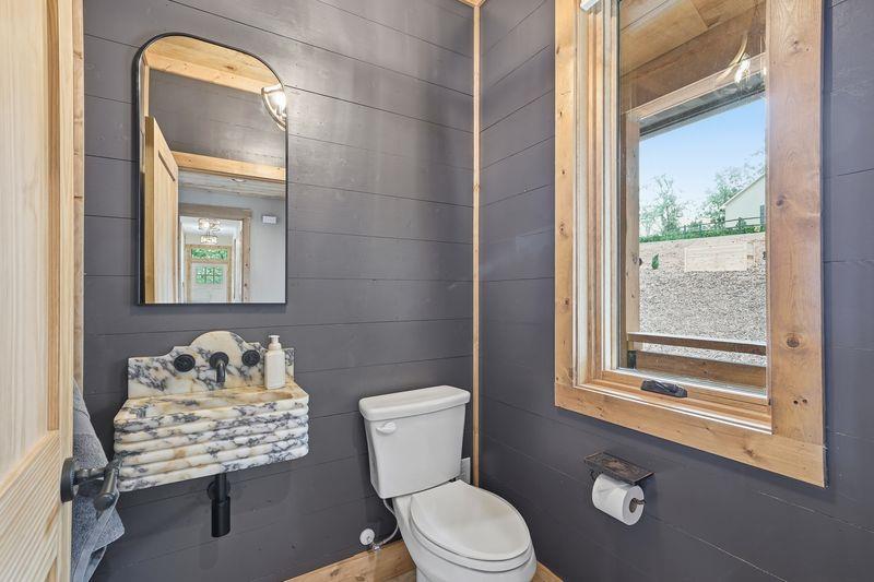 432836 Ellijay Active