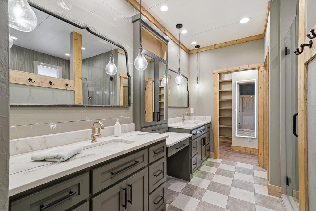 432836 Ellijay Active